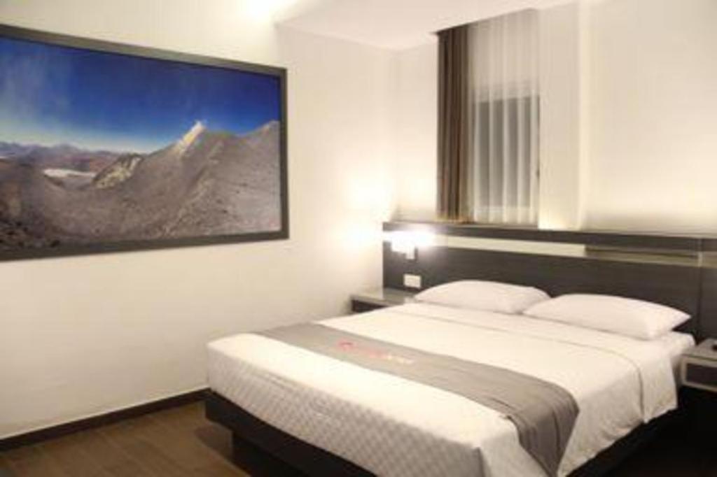 Neotel Hotel City Centre Tanjung Redep Eksteriør billede