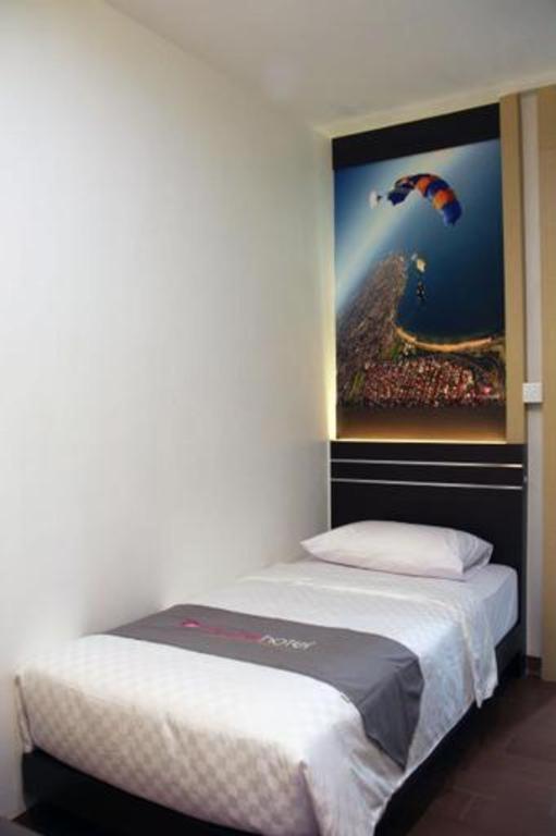 Neotel Hotel City Centre Tanjung Redep Eksteriør billede