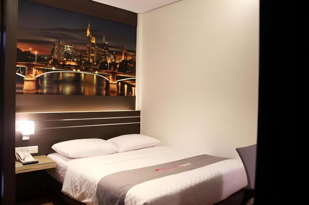 Neotel Hotel City Centre Tanjung Redep Eksteriør billede
