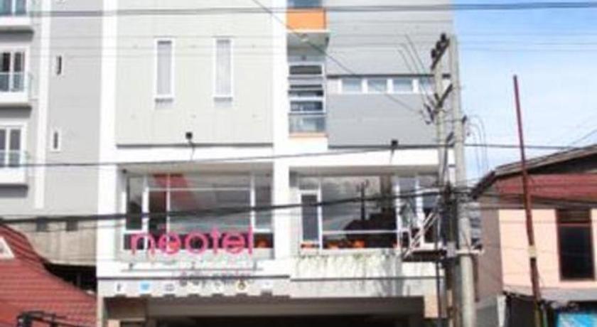 Neotel Hotel City Centre Tanjung Redep Eksteriør billede