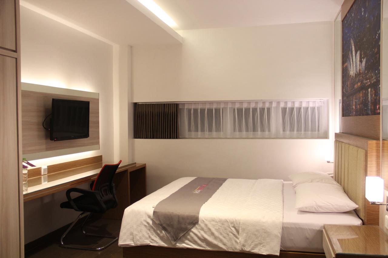 Neotel Hotel City Centre Tanjung Redep Eksteriør billede